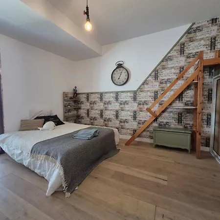 Villa Magnifique Loft Rooftop Et Piscine 5 *